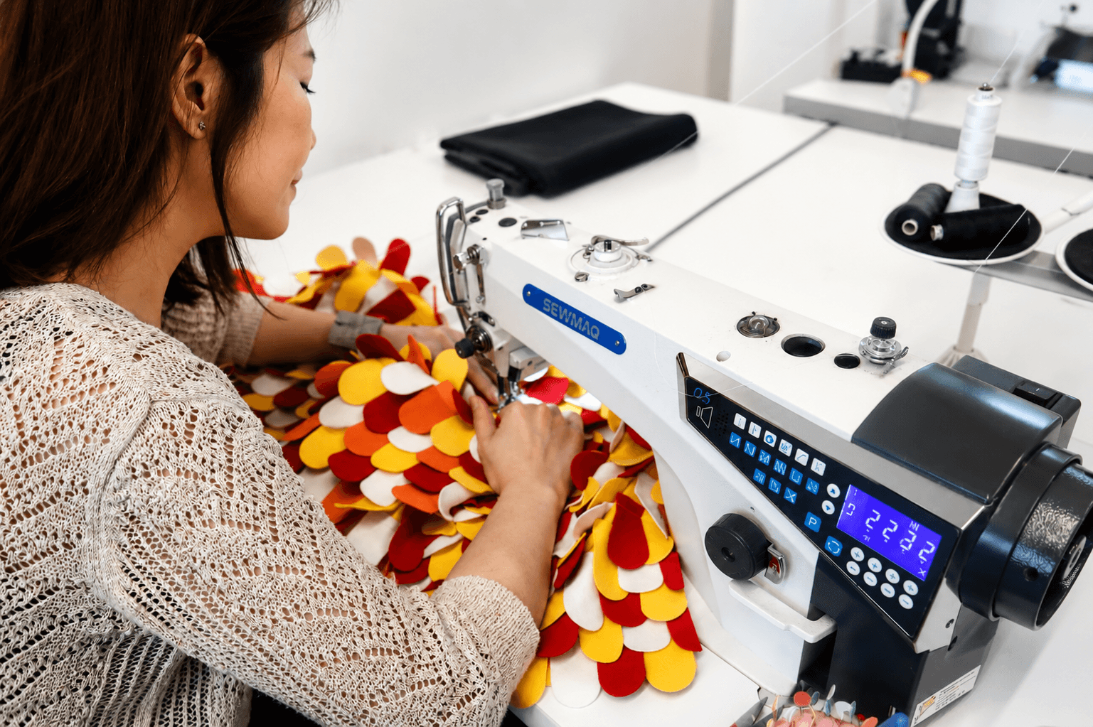 Atelier – Werkstatt und Nähmaschinen